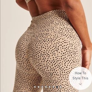 NWT Abercrombie & Fitch Leopard Leggings